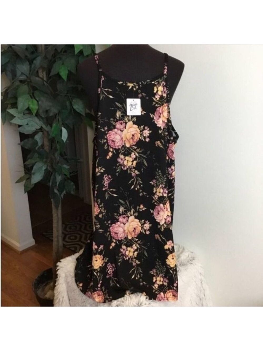 Wallflower dress and cardigan combo Woman’s plus size 3X floral dress - Picture 11 of 11